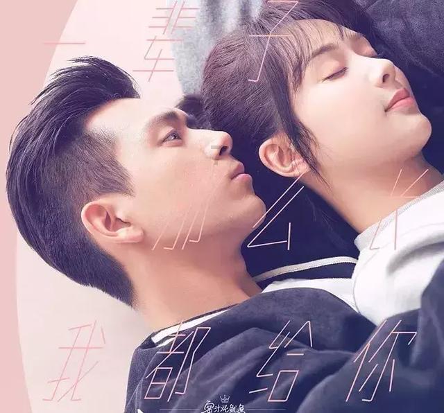 女子因天寒在ATM间候车被隔空驱赶,客服:ATM间不能停留超过8分钟